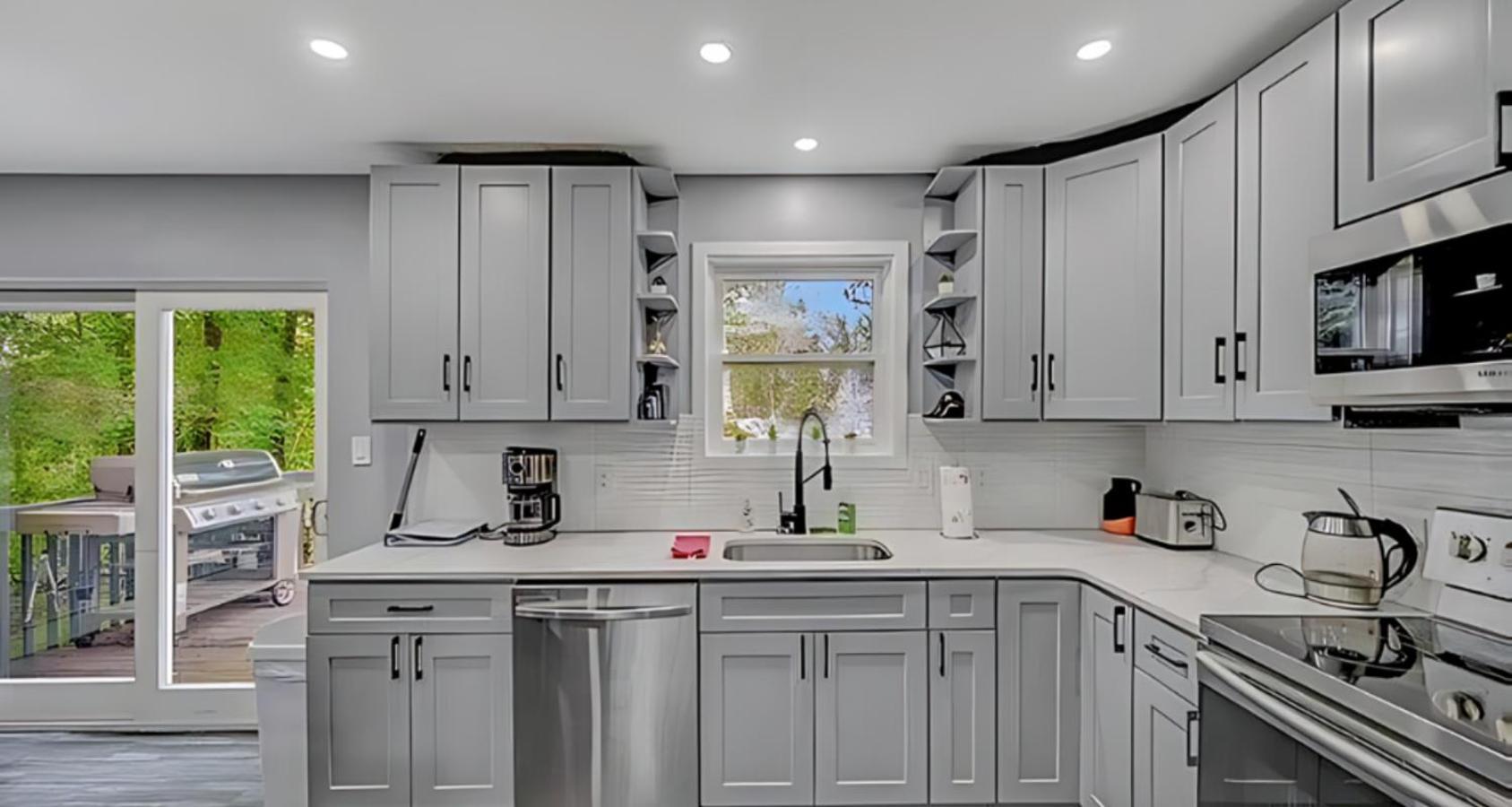 Peaceful Pocono Home With Hot Tub, Gym, & Office Long Pond Esterno foto